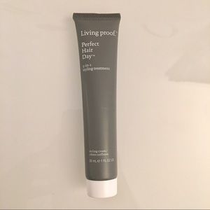 LIVING PROOF PERFECT HAIR DAY, NEW